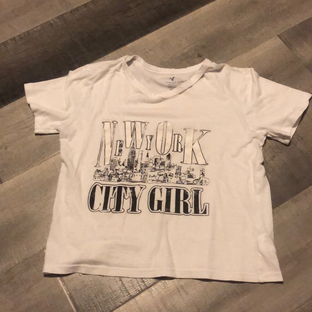 American Eagle outfitters tee